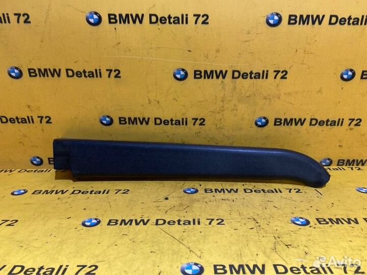 Накладка двери передняя правая Mercedes Viano W639