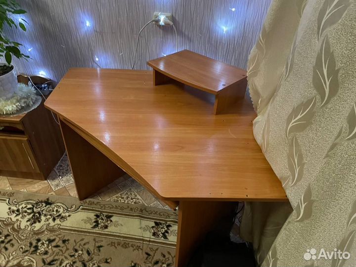 Офисная мебель бу столы