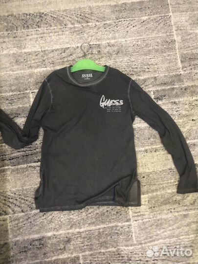 Лонгслив guess