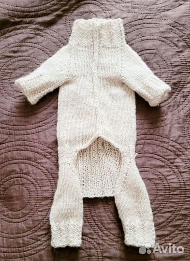 Тёплый свитерок для маленькой собачки