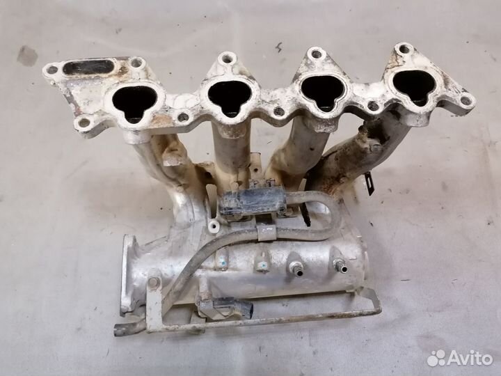 Коллектор впускной 1,5 BYD F3 2006-2013