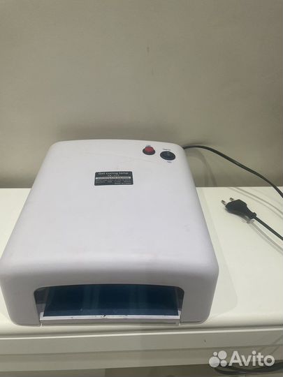 Лампа для наращивания ногтей