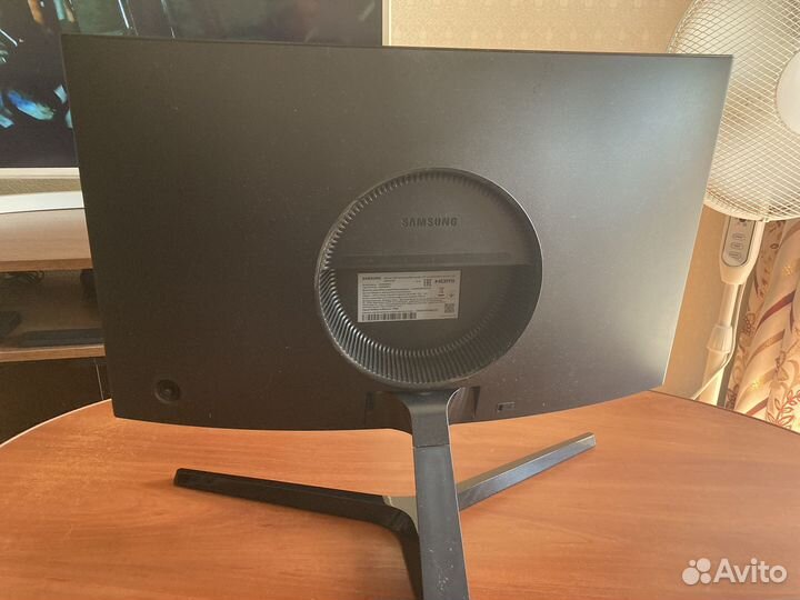 Монитор samsung c24rg50fqi