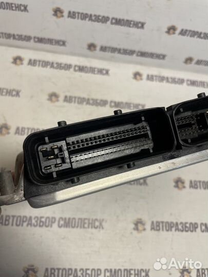 Блок управления двигателем Volkswagen Sharan