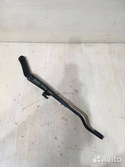 Поводок стеклоочистителя левый Mercedes W220