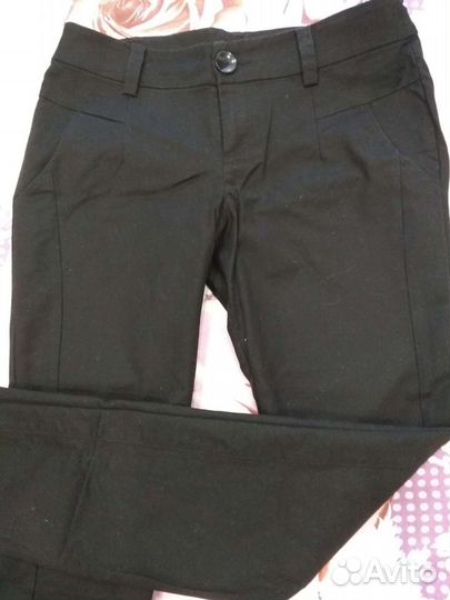 Джинсы женские