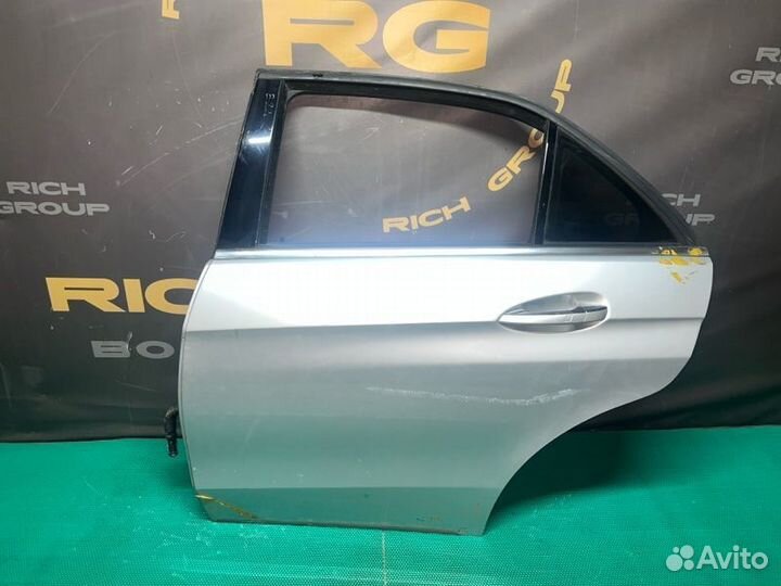 Дверь боковая задняя левая Mercedes-Benz E-Class