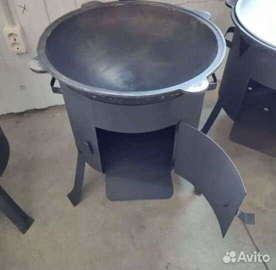 Печь с дверцей, казан 22 л
