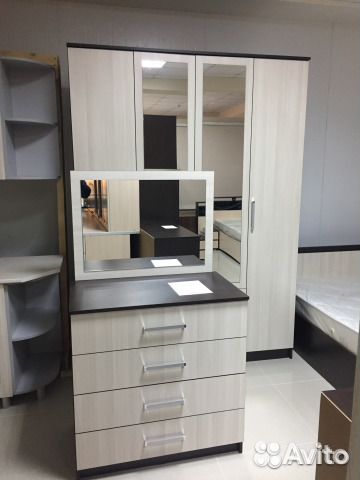 Шкаф и комод