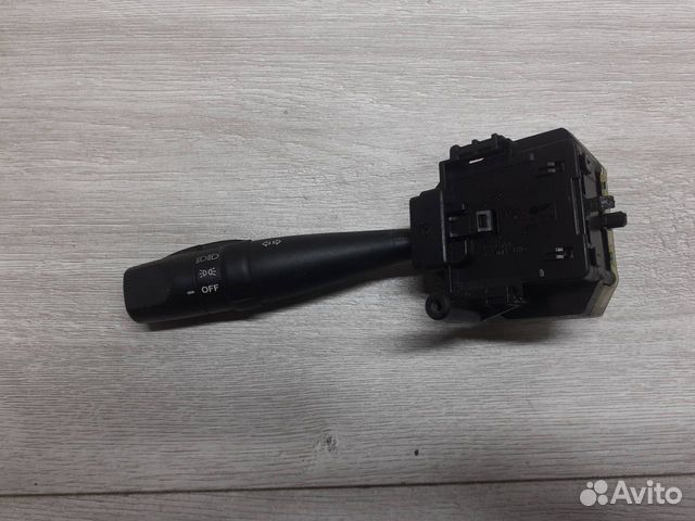 Переключатель поворотов Hyundai Elantra 4