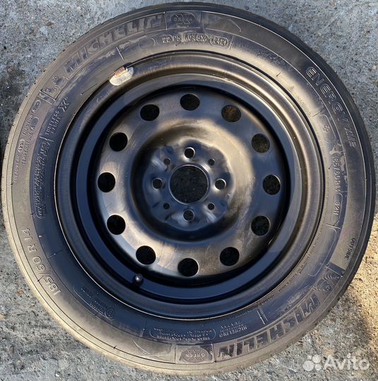 Michelin Energy XM2 185/60 R14 82H