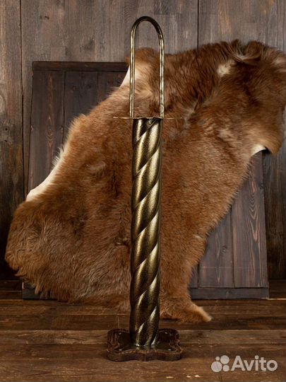 Каминная подставка с шампурами - Эльбрус