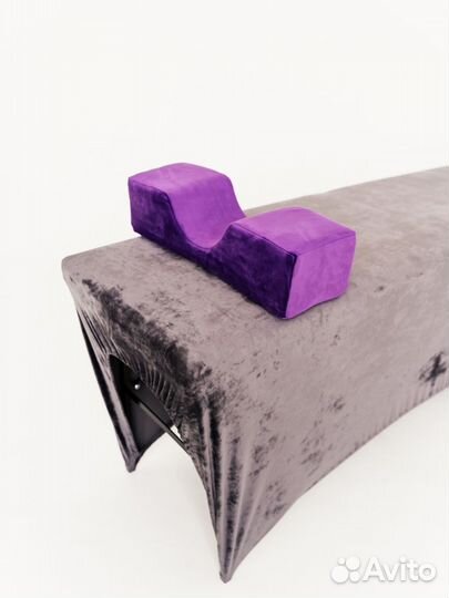 Подушка для наращивания ресниц под голову