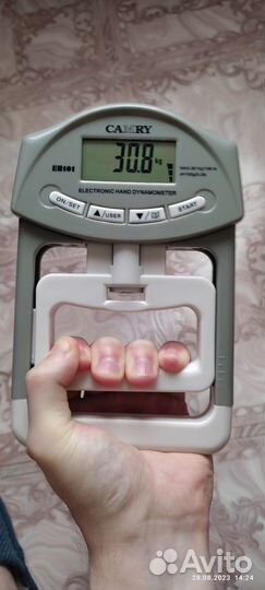 Ручной динамометр Camry EH101 до 90кг