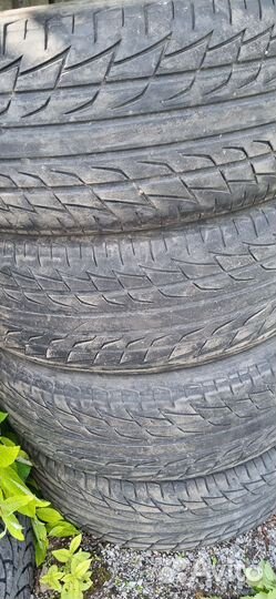 Accelera 651 225/60 R18 100H