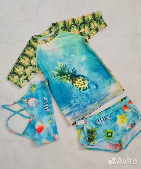 Солнцезащитная футболка для купания Molo