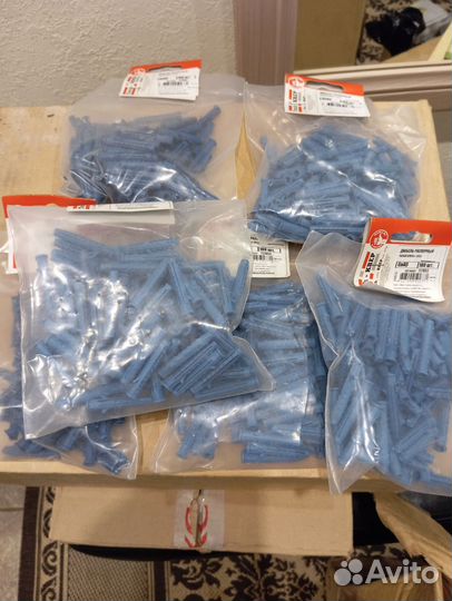 Дюбель распорный 6*40