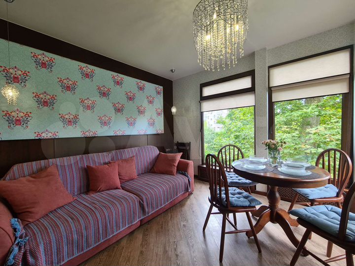 3-к. квартира, 97 м², 3/3 эт.