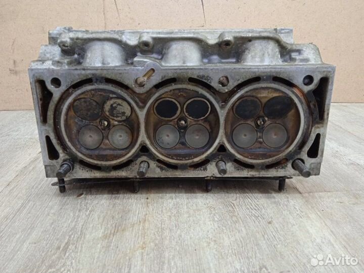 Головка блока цилиндров правая Opel Omega B X30XE
