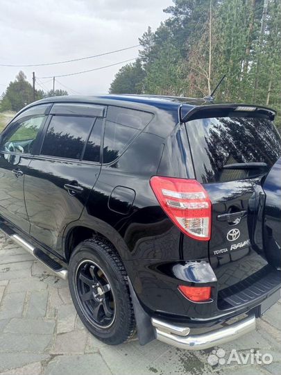 Toyota RAV4 2.0 CVT, 2011, 258 000 км