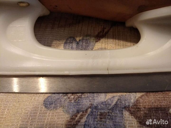 Коньки подростковые