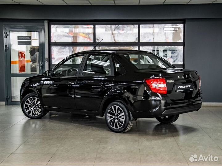 LADA Granta 1.6 МТ, 2023