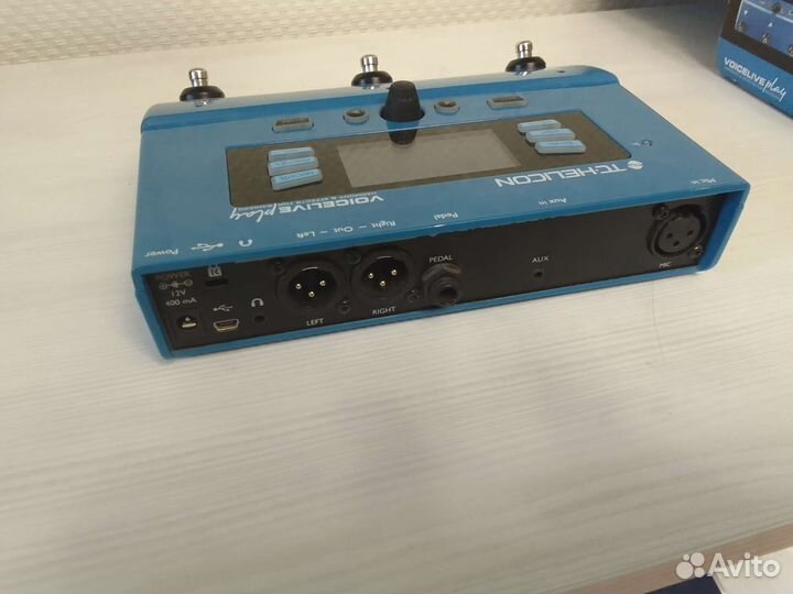 Вокальный процессор TC Electronic Voicelive play