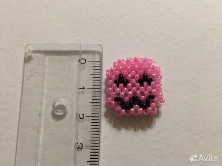 Смайлик из бисера