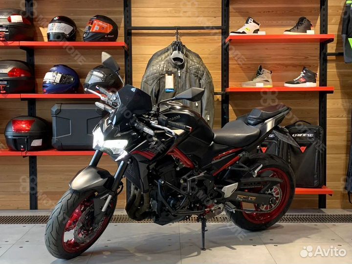Мотоцикл Kawasaki Z 900 2021