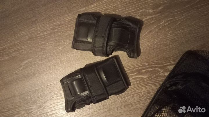 Защитный комплект детский (ролики / велосипед)