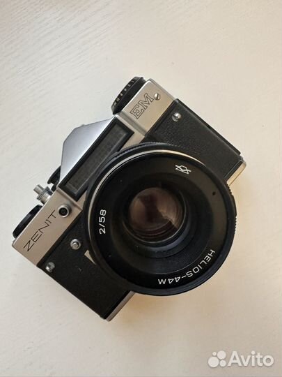 Пленочный фотоаппарат зенит Helios S-44M