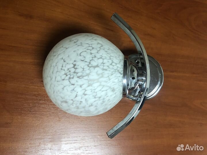 Светильник настенный