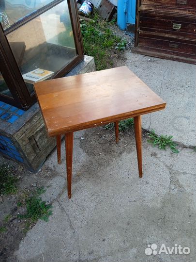 Вращающейся столик для телевизора СССР