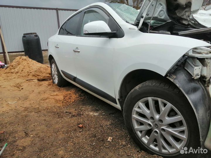 Разбор renault fluence