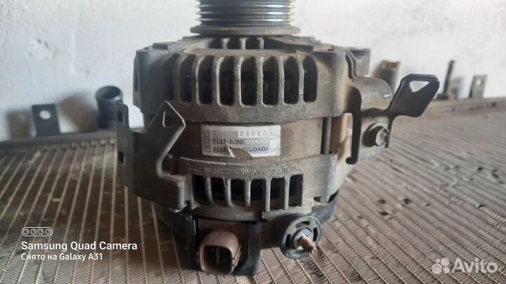 Генератор на toyota voxy/noah