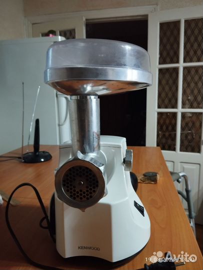 Мясорубка электрическая бу