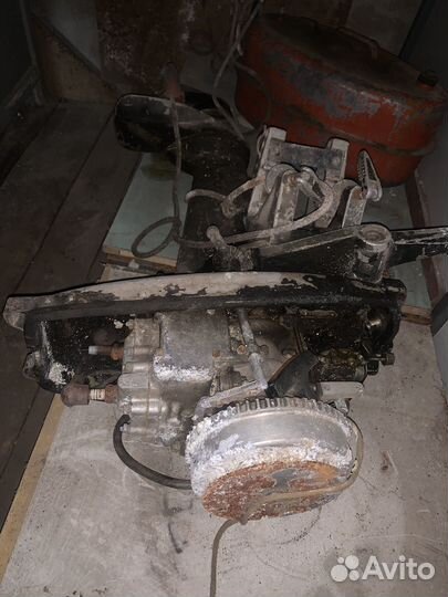 Мотор на лодку ветерок М8