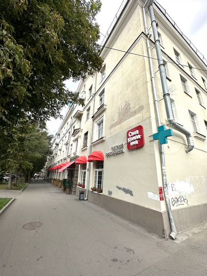 Комната 16 м² в > 9-к., 3/4 эт.