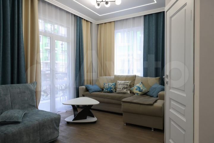 Квартира-студия, 38 м², 1/4 эт.