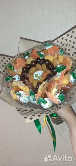 Букет из сухофруктов и конфет экофуд