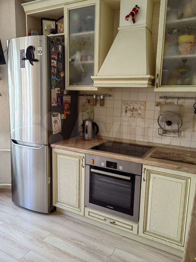 2-к. квартира, 56 м², 6/10 эт.