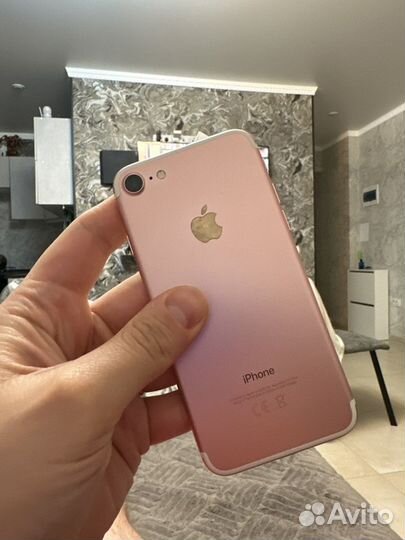 iPhone 7, 32 ГБ