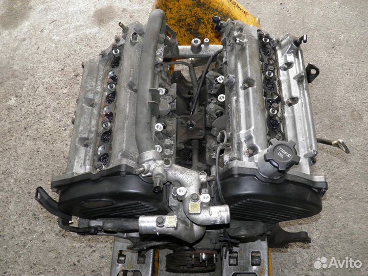 Двигатель Mitsubishi Padjero 3.5 л 6G74