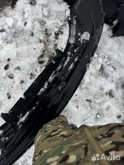 Передний бампер Citroën Xsara Picasso 1999-2011