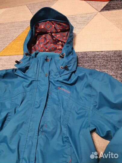 Куртка quechua женская S