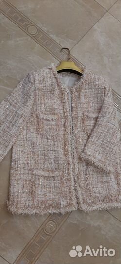 Жакет розово- бежевый в стиле Шанель