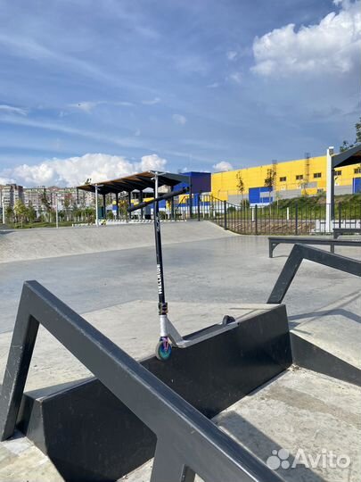 Трюковой самокат