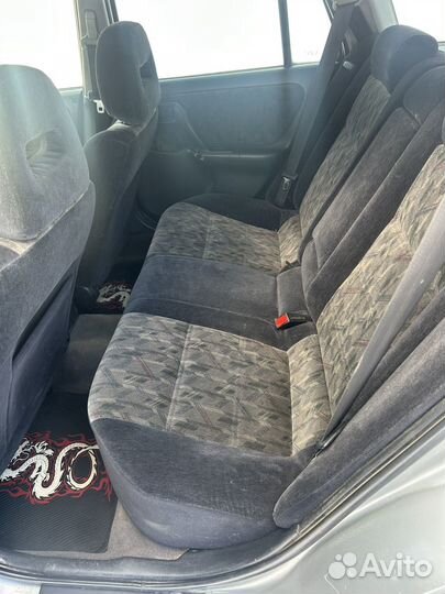 Nissan Primera 1.8 AT, 2000, 322 000 км