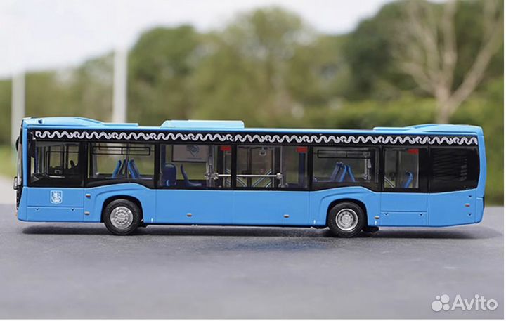 Коллекционная металлическая модель автомобиля