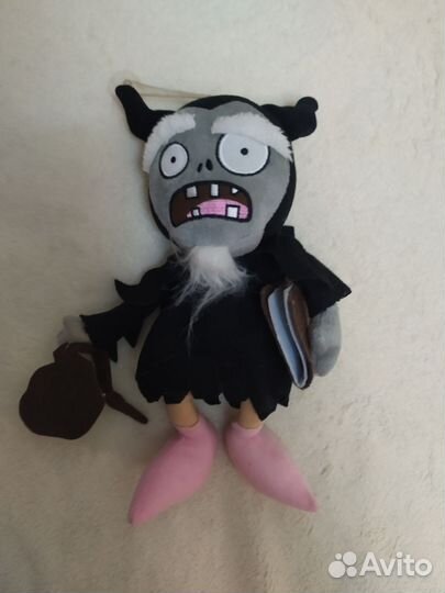 Игрушки зомби против растений